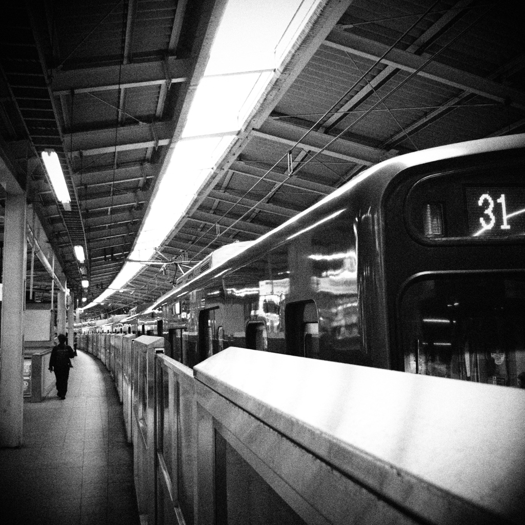 「京急横浜 01」