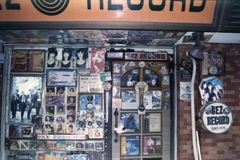 「record shop」 (film)