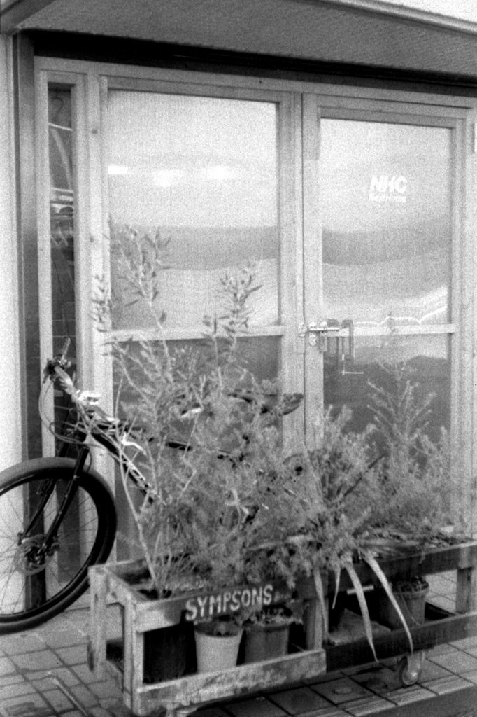 「shop & bicycle」 (film)
