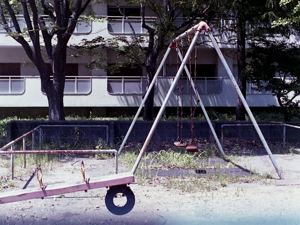 「使われない公園」 (film)