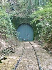 旧国鉄倉吉線廃線跡