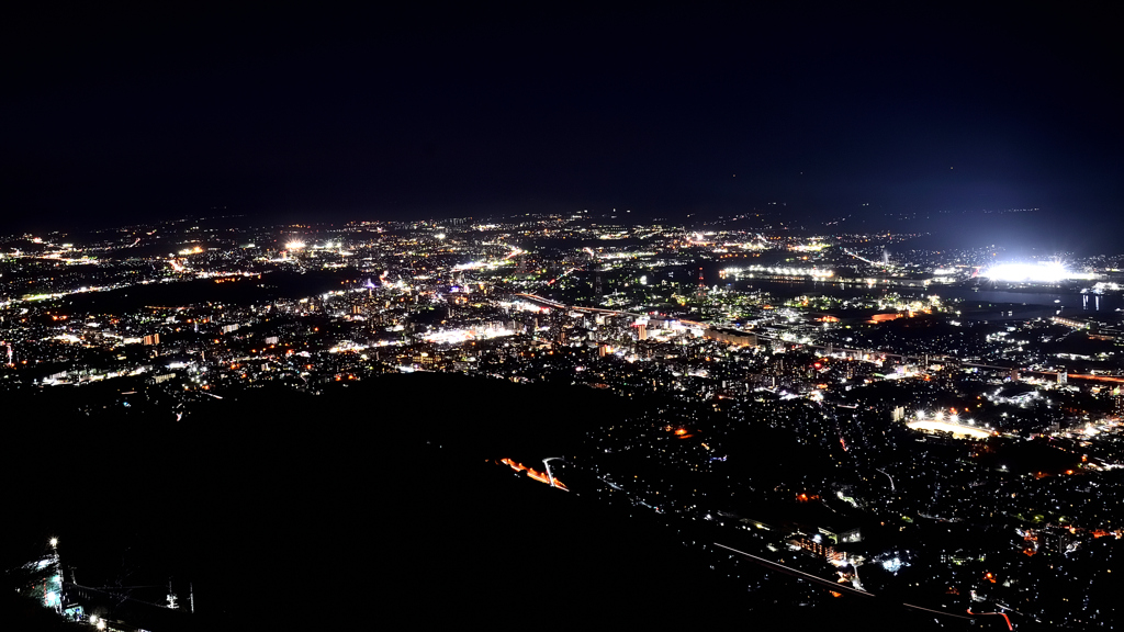 皿倉山2022　2月-3　夜景　八幡西区方面