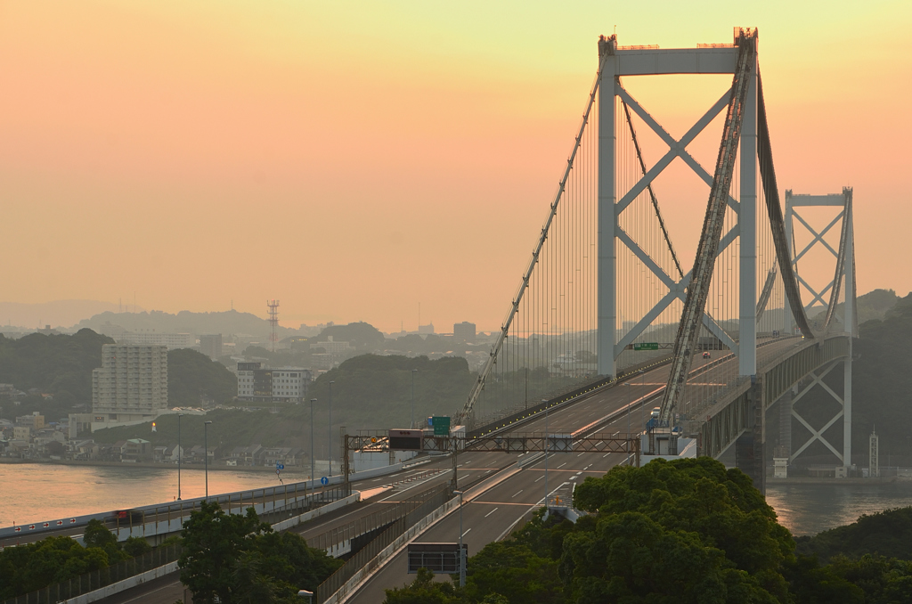 関門橋2022　7月-1　黄昏