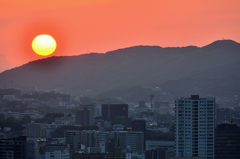 Ｋ市2021　4月　夕陽と稜線