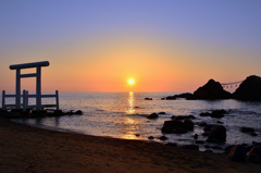 櫻井二見が浦2020　6月-3　夕陽と浜辺