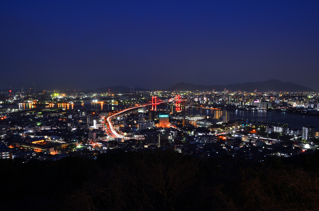 高塔山2020　1月-1　若戸大橋　夜景①