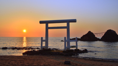 櫻井二見が浦2020　6月-6　夕陽と鳥居