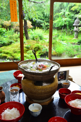 龍安寺2022　雨の西源院　湯豆腐