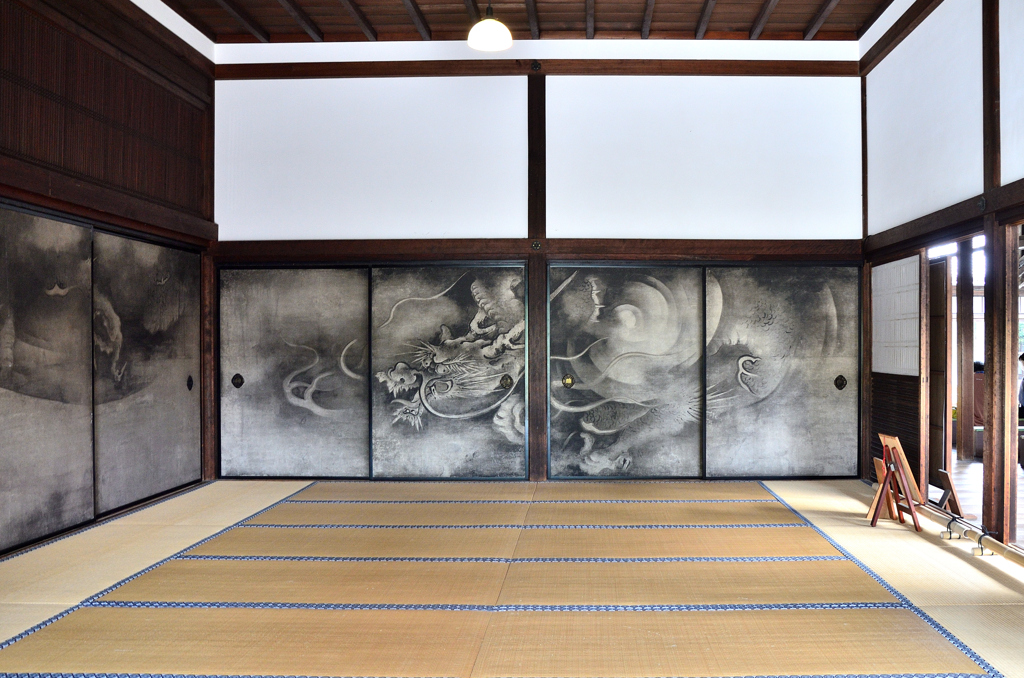 建仁寺2022　7月-4　礼の間　雲龍図②