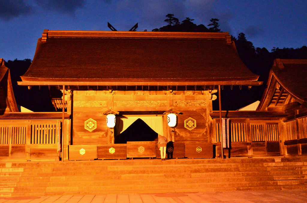 出雲大社　神在祭　八足門