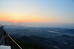 皿倉山2019　9月-1　夕陽と一級河川