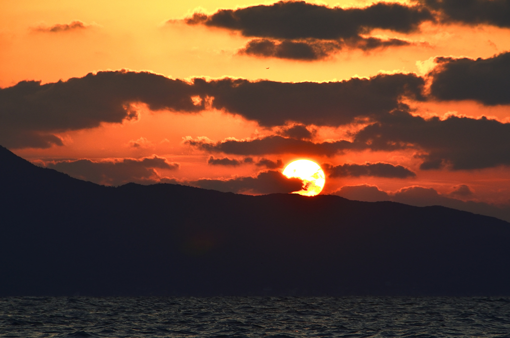 洞山2022　2月-3　雲と夕陽