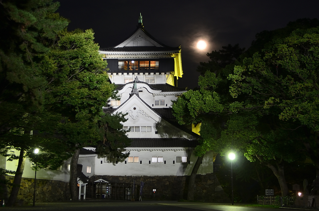 小倉城2022　中秋の朧月①
