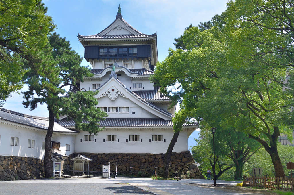 小倉城2019　9月　天守前広場