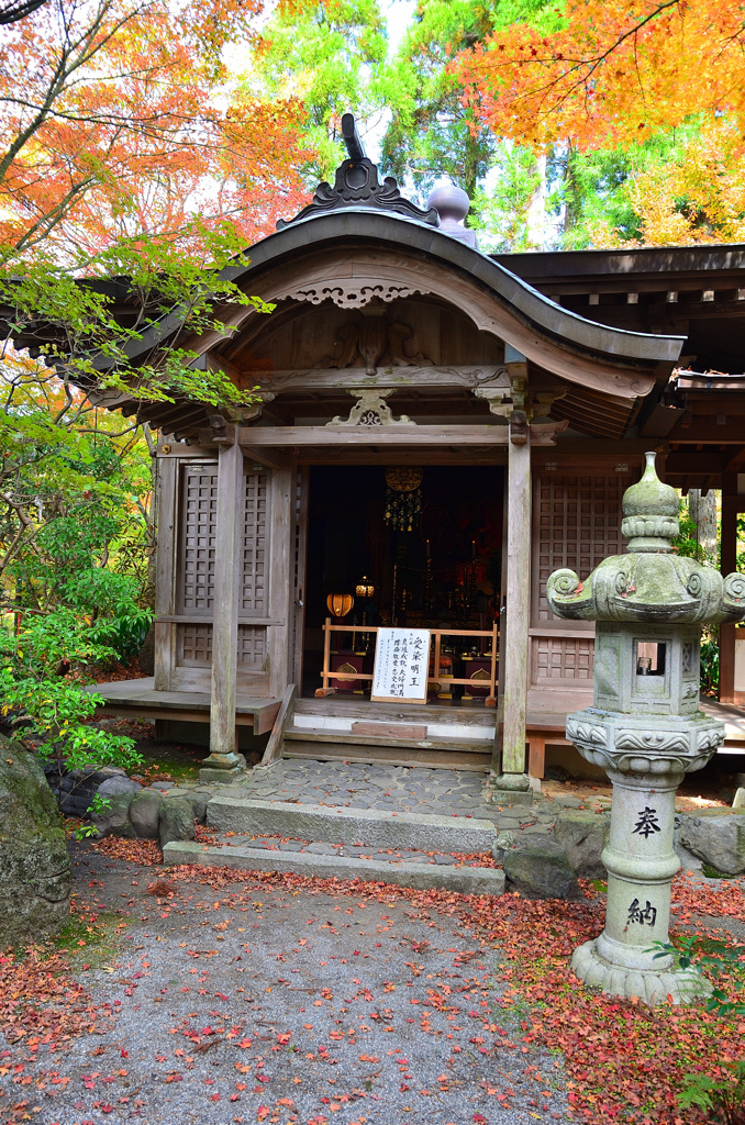 呑山観音寺2019-1　愛染堂