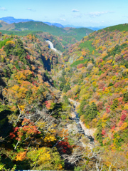 九重夢大吊橋2020　秋-3　渓谷と紅葉