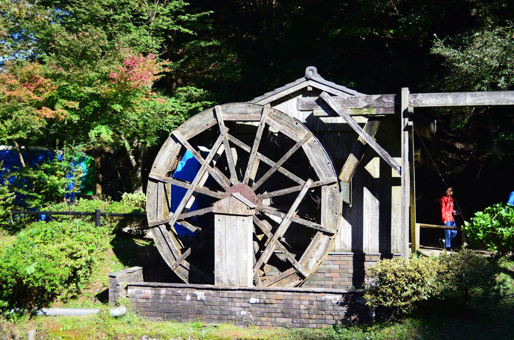 糸島2018　秋白糸の滝　水車小屋