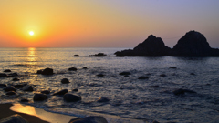 櫻井二見が浦2021　4月-6　夕陽と夫婦岩