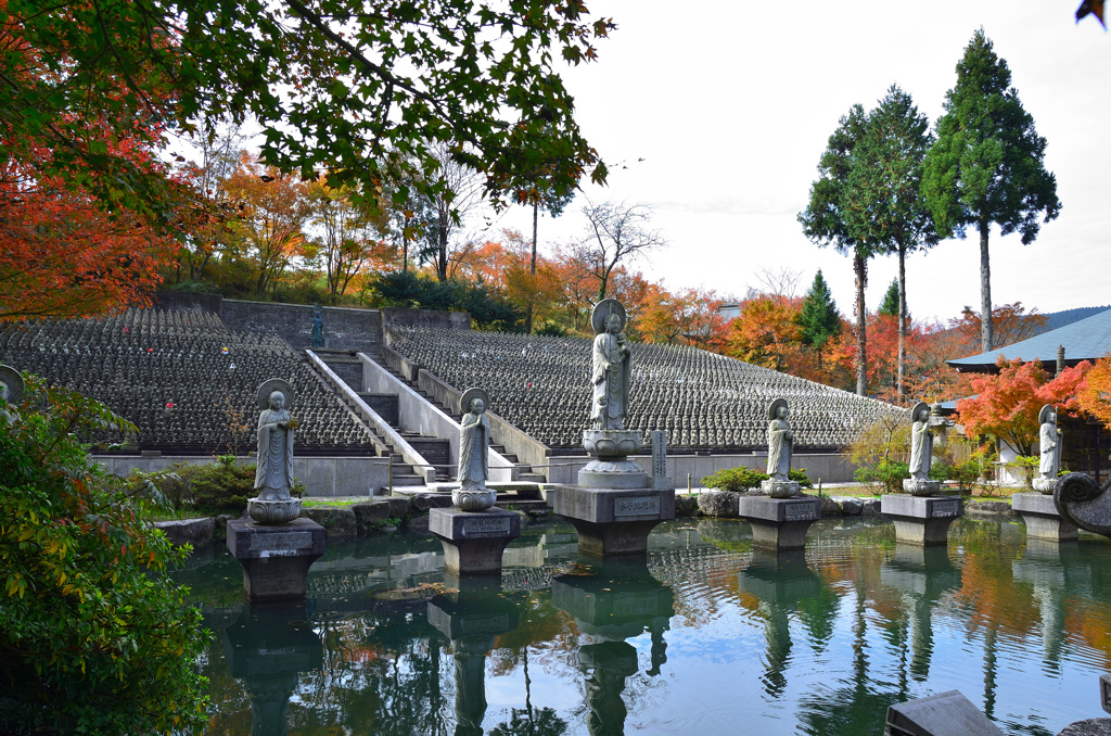 呑山観音寺2019-2　六地蔵池＆水子地蔵