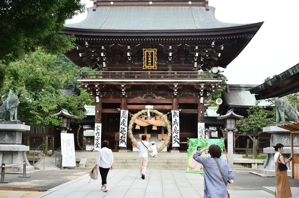宮地嶽神社2020　8月-1　楼門①