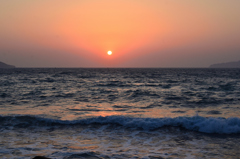 鐘岬2021　冬の海-03　夕陽と寄せる浪