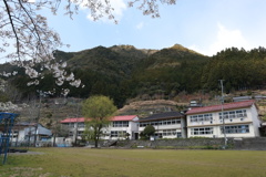 和歌山廃校...本宮町立三里小学校