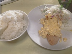 煮込み唐揚げ定食