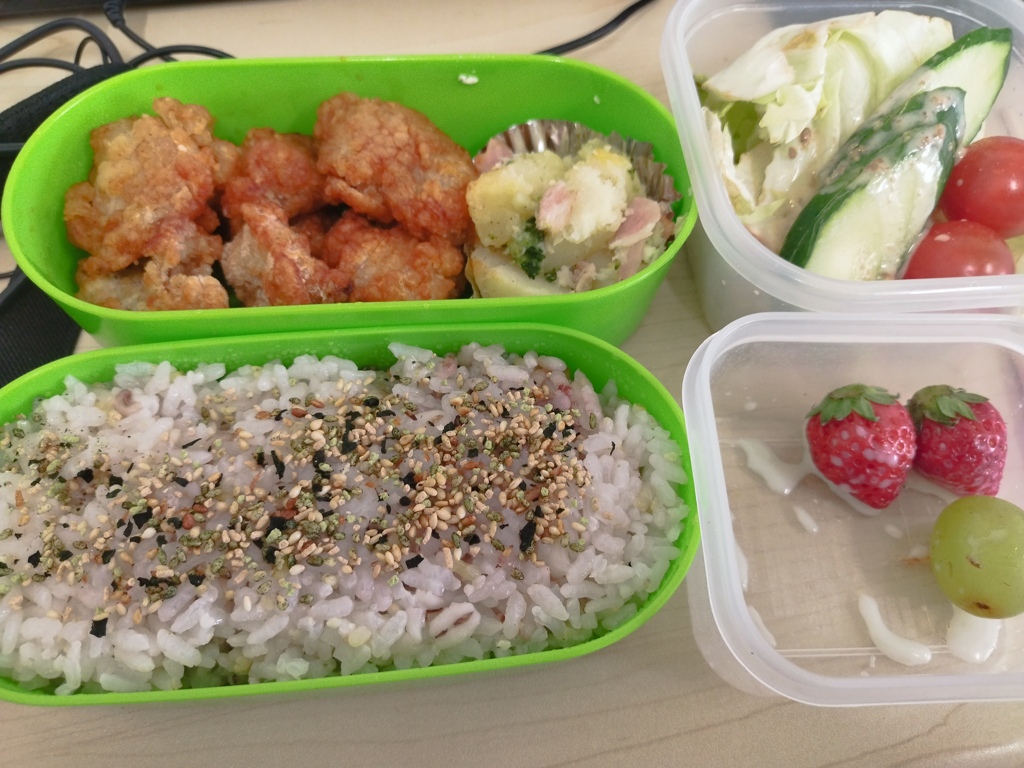 ヤンニョムチキン弁当