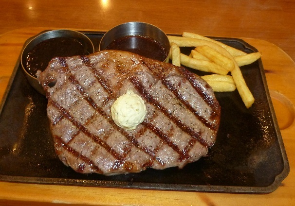ビーフステーキ　ビッグボーイ　20200614