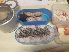 バジルチキン弁当