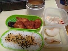 チキンカツ弁当