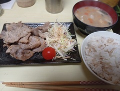 バジルポーク定食