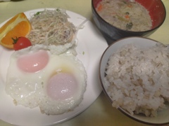 ハムエッグ定食