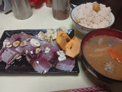 カツオのたたきと栗ご飯