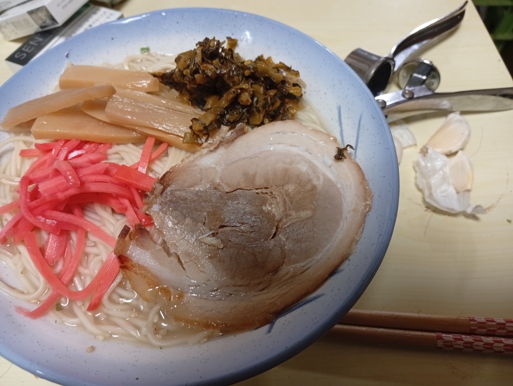 豚骨ラーメン