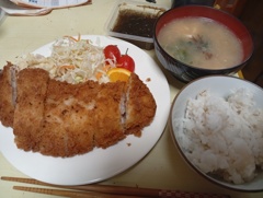 とんかつ定食