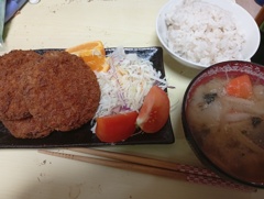 メンチカツ定食