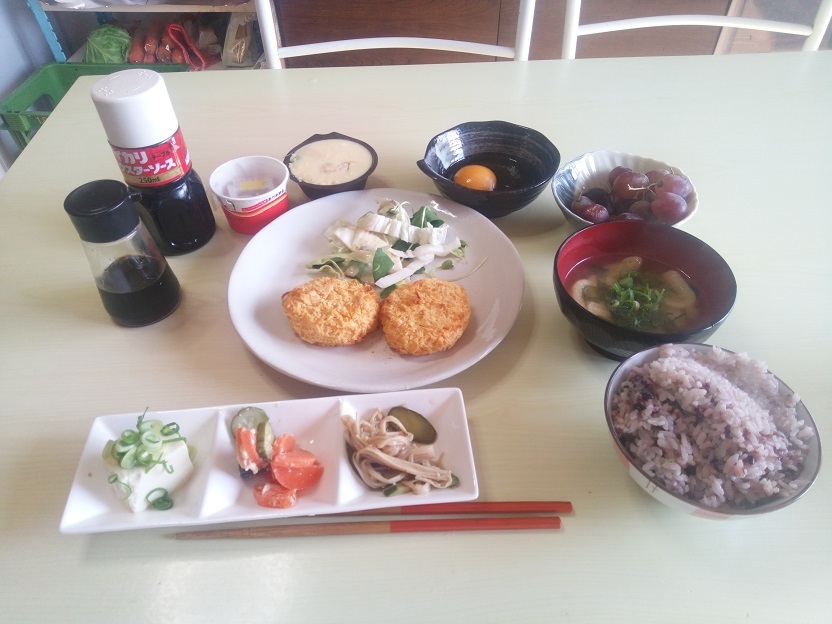 カニクリームコロッケ定食　20210131