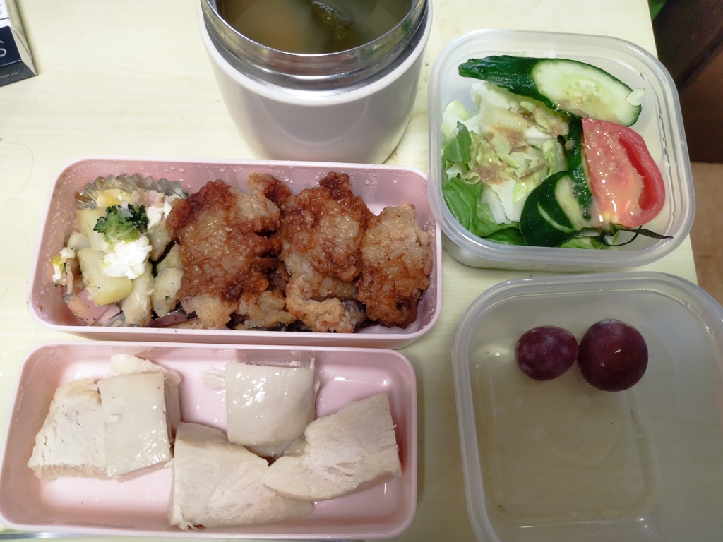 唐揚げ弁当