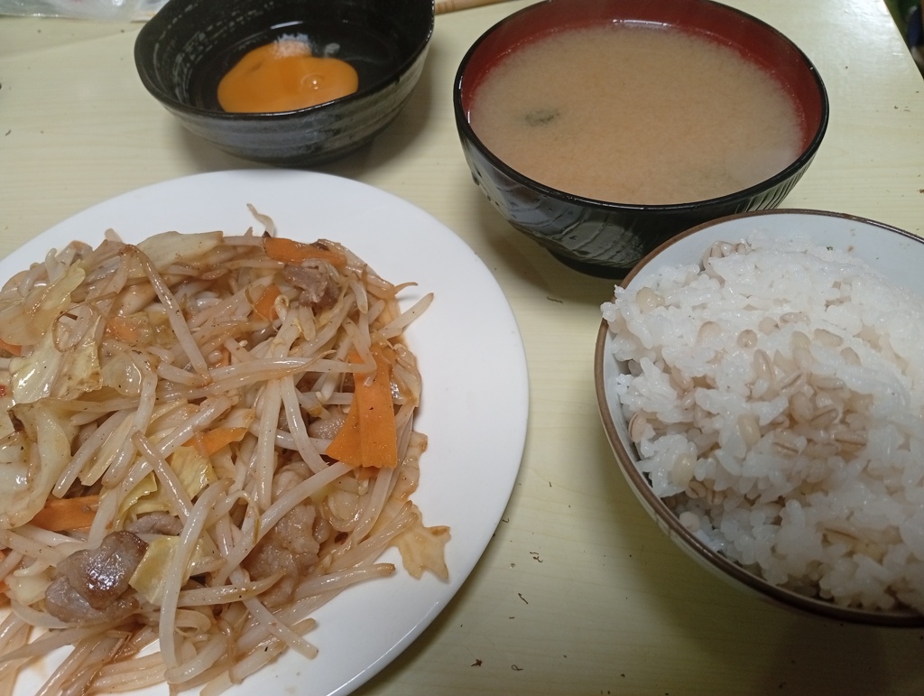 ピリカラ野菜炒め定食