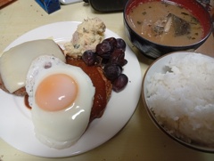 ハンバーグ定食