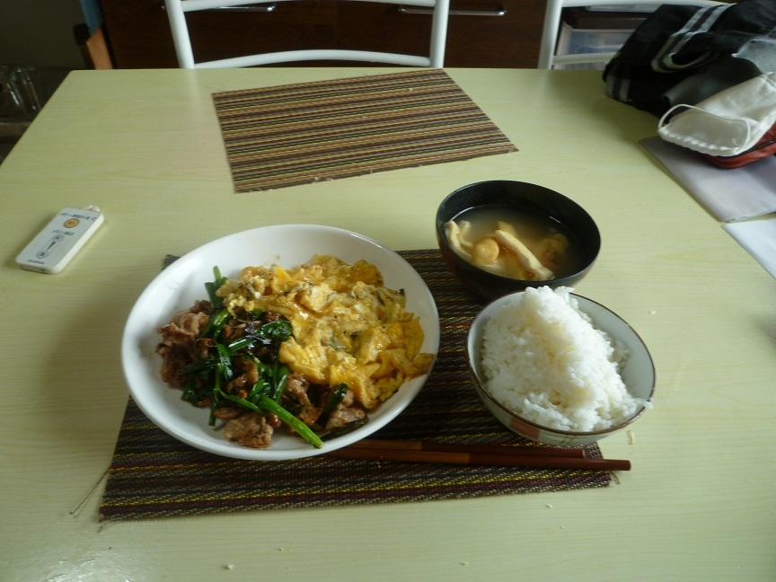 ニラ玉　20201004