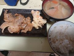 ガーリックポーク定食