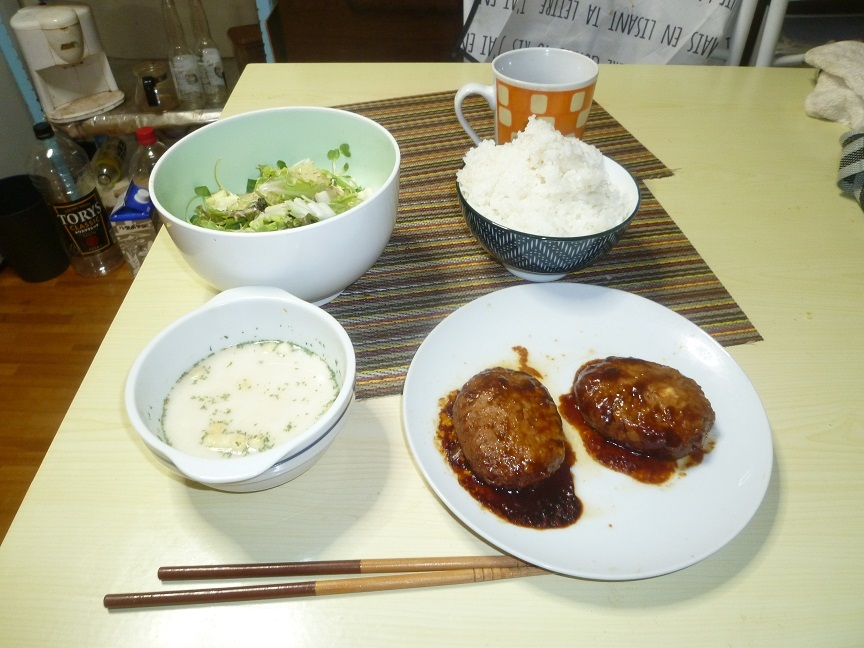 ハンバーグ　20200524