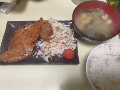 ピリ辛カルビ定食