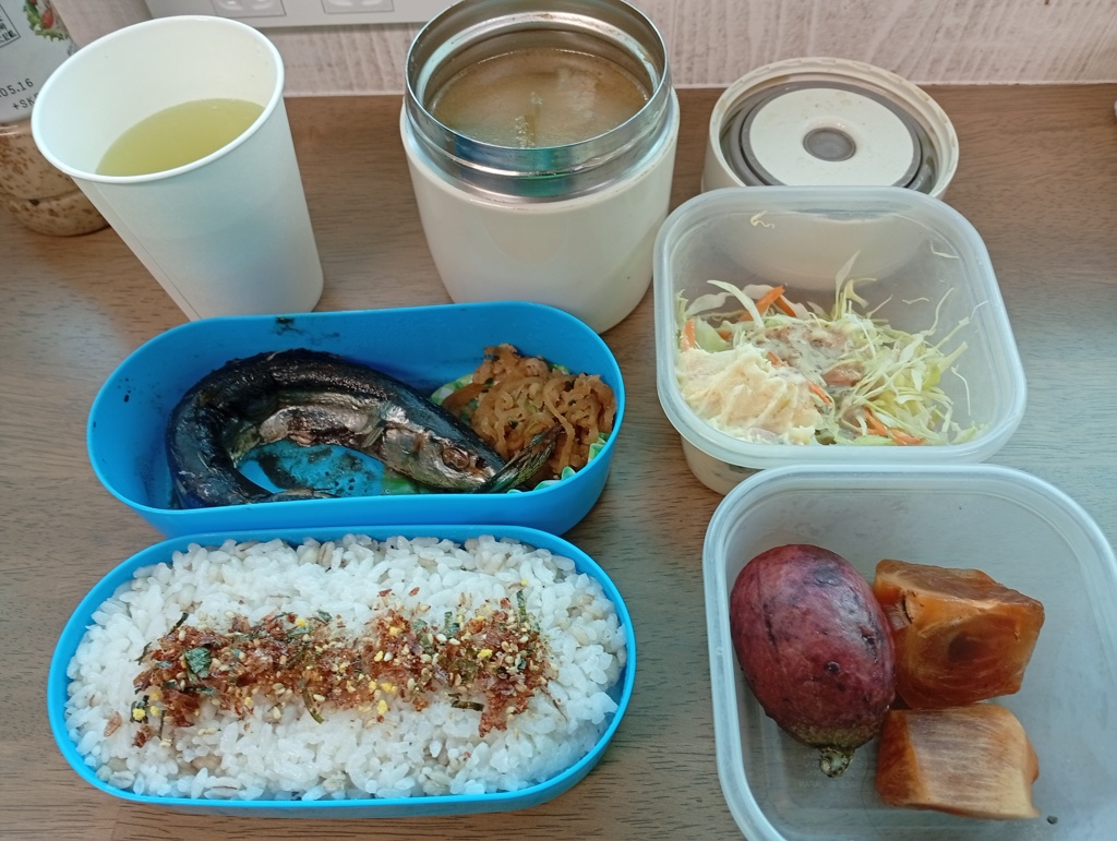 サンマ弁当