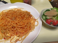 トマトパスタ