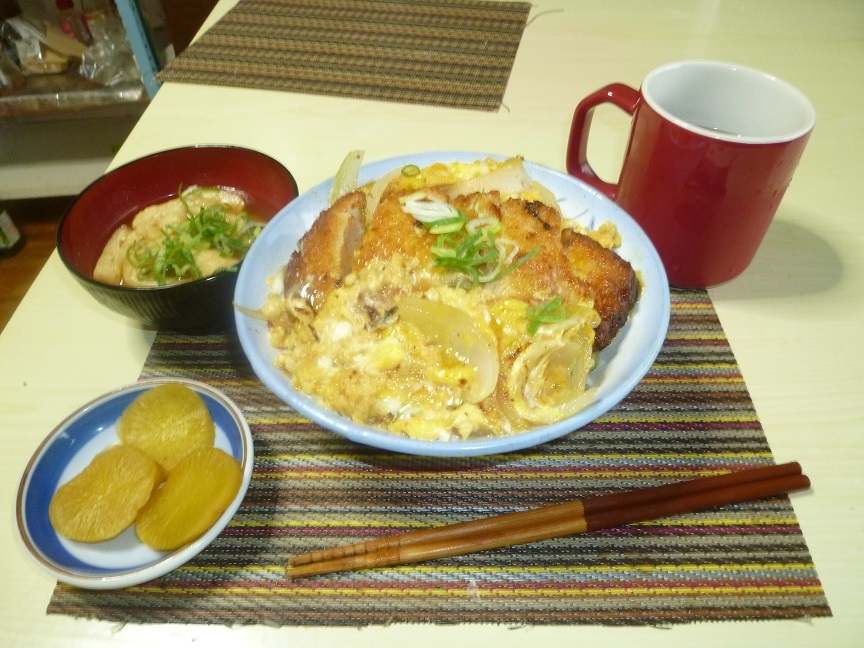カツ丼　20201022