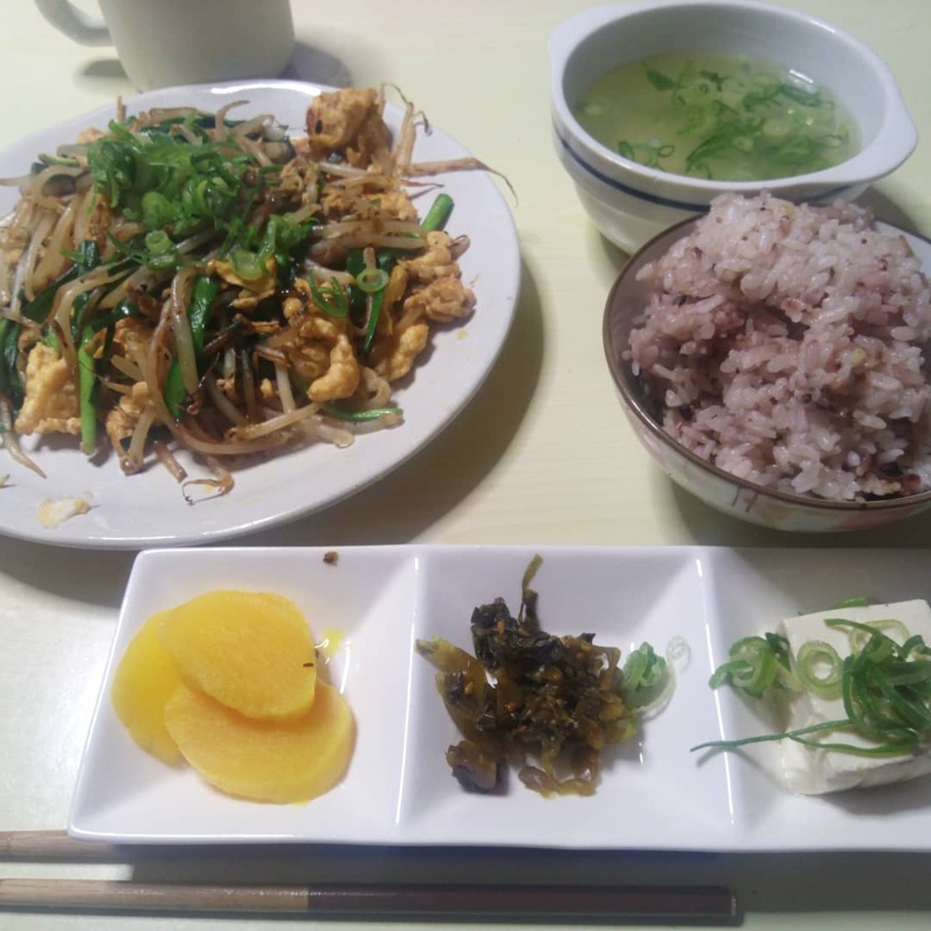 ふわふわタマゴのニラもやし