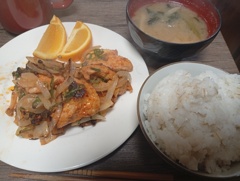 ヤンニョムチキン定食